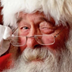 Anche Babbo Natale porta gli occhiali